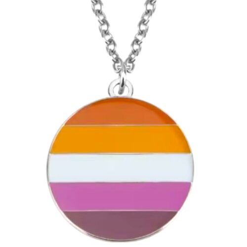 Collier argenté 'lesbien'