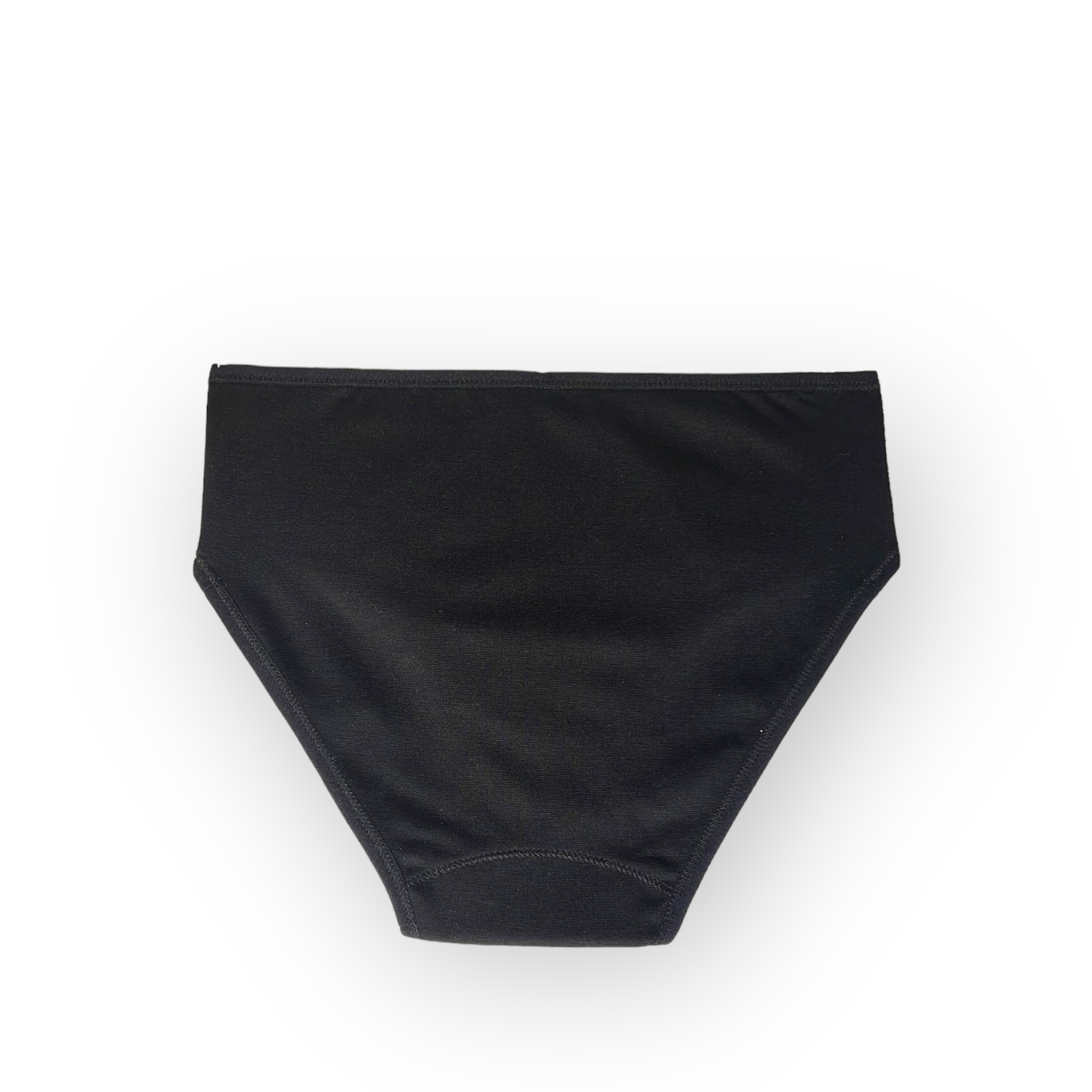 Sous-vêtements de tucking (tucking underwear), slips de tucking (tucking slips), culottes de tucking (tucking panties), slips classiques de tucking (tucking briefs), gaffes de tucking (tucking gaff), slips de compression (compression slip), slips gainants (supportive slip), slips de contrôle (control slip), sous-vêtements affirmant le genre (gender-affirming underwear), culottes aplatis-santes (flattening panties), lingerie sculptante pour personnes transgenres (transgender shapewear), Tucking sécurisé (safe tucking), liage sécurisé (safe binding), liage responsable (responsible binding), compression saine (healthy compression), compression respectueuse de la santé (health-conscious binding), tucking sans risque (risk-free tucking), dissimulation sécurisée (secure tucking), dissimulation sûre des organes génitaux (safe genital hiding), dissimulation saine du sexe (healthy genital concealment), liage protégé (protected binding), tucking en toute sécurité (tucking in complete safety).
