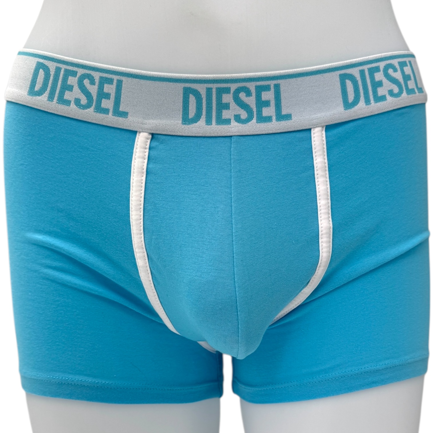 Sous-vêtements pour packer, slips de packing, sous-vêtements FTM pour packer, sous-vêtements transmasculins, slips STP pour packer, sous-vêtements avec poche pour packer, boxers de packing, équipement de packing FTM, sous-vêtements affirmant le genre, sous-vêtements pour packing, slips avec poche pour packer, slips transgenres avec espace pour packer, slips avec support interne pour packer, sous-vêtements avec soutien pour prothèse, sous-vêtements de packing pour usage quotidien, slips packer confortables, boxers pour prothèses, sous-vêtements tenant le packer, sous-vêtements combinés tucking & packing, sous-vêtements de soutien FTM