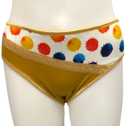 Sous-vêtements de tucking (tucking underwear), slips de tucking (tucking slips), culottes de tucking (tucking panties), slips classiques de tucking (tucking briefs), gaffes de tucking (tucking gaff), slips de compression (compression slip), slips gainants (supportive slip), slips de contrôle (control slip), sous-vêtements affirmant le genre (gender-affirming underwear), culottes aplatis-santes (flattening panties), lingerie sculptante pour personnes transgenres (transgender shapewear), Tucking sécurisé (safe tucking), liage sécurisé (safe binding), liage responsable (responsible binding), compression saine (healthy compression), compression respectueuse de la santé (health-conscious binding), tucking sans risque (risk-free tucking), dissimulation sécurisée (secure tucking), dissimulation sûre des organes génitaux (safe genital hiding), dissimulation saine du sexe (healthy genital concealment), liage protégé (protected binding), tucking en toute sécurité (tucking in complete safety).