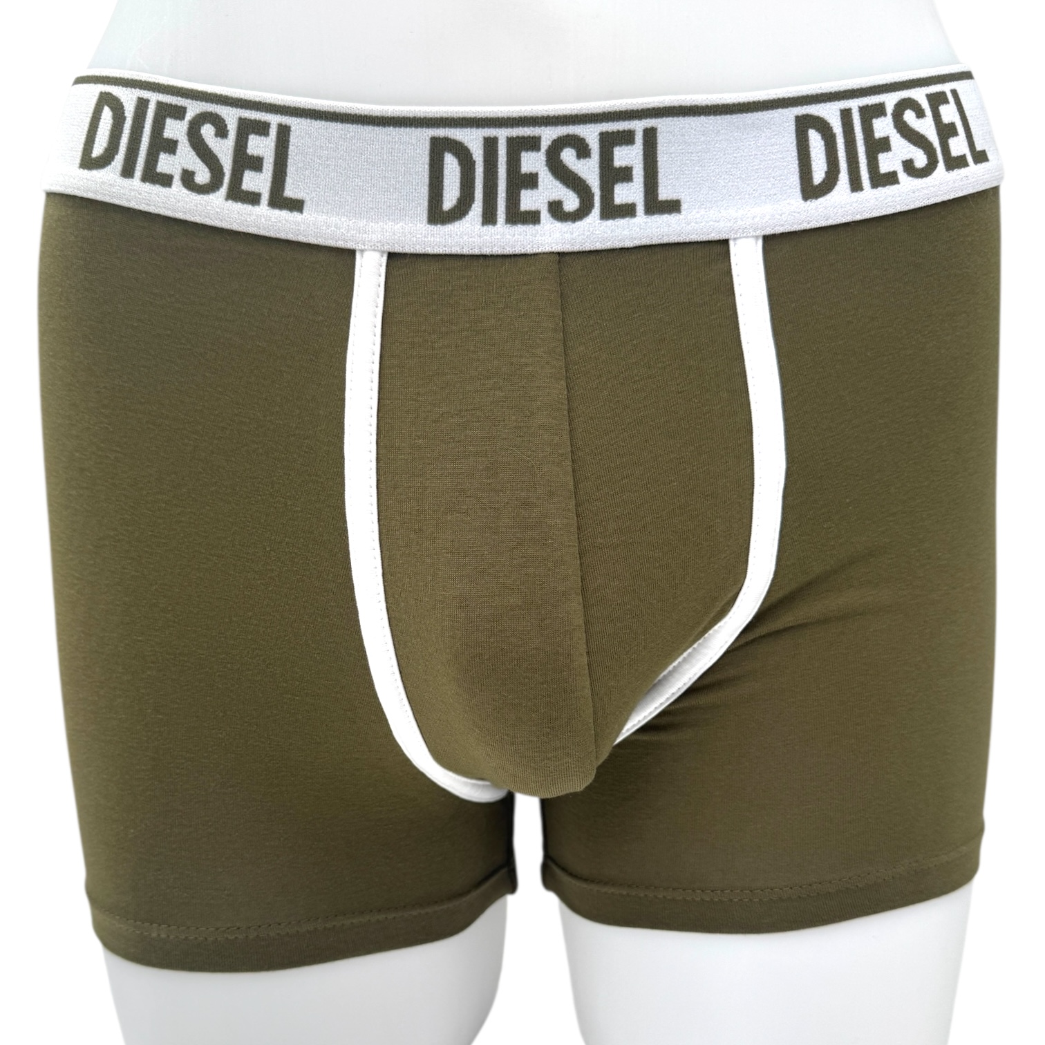 Sous-vêtements pour packer, slips de packing, sous-vêtements FTM pour packer, sous-vêtements transmasculins, slips STP pour packer, sous-vêtements avec poche pour packer, boxers de packing, équipement de packing FTM, sous-vêtements affirmant le genre, sous-vêtements pour packing, slips avec poche pour packer, slips transgenres avec espace pour packer, slips avec support interne pour packer, sous-vêtements avec soutien pour prothèse, sous-vêtements de packing pour usage quotidien, slips packer confortables, boxers pour prothèses, sous-vêtements tenant le packer, sous-vêtements combinés tucking & packing, sous-vêtements de soutien FTM