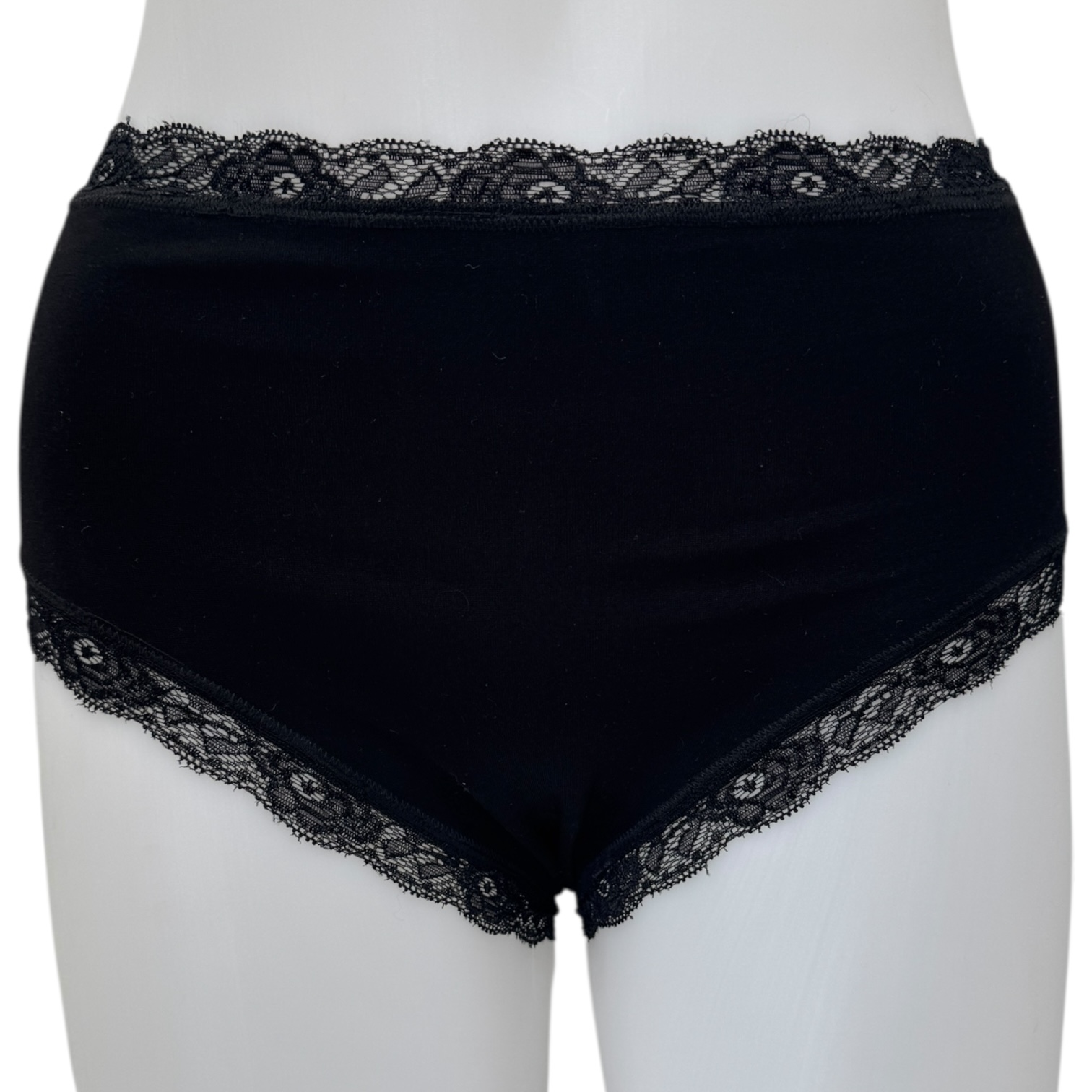 Sous-vêtements de tucking (tucking underwear), slips de tucking (tucking slips), culottes de tucking (tucking panties), slips classiques de tucking (tucking briefs), gaffes de tucking (tucking gaff), slips de compression (compression slip), slips gainants (supportive slip), slips de contrôle (control slip), sous-vêtements affirmant le genre (gender-affirming underwear), culottes aplatissantes (flattening panties), lingerie sculptante pour personnes transgenres (transgender shapewear), Tucking sécurisé (safe tucking), liage sécurisé (safe binding), liage responsable (responsible binding), compression saine (healthy compression), compression respectueuse de la santé (health-conscious binding), tucking sans risque (risk-free tucking), dissimulation sécurisée (secure tucking), dissimulation sûre des organes génitaux (safe genital hiding), dissimulation saine du sexe (healthy genital concealment), liage protégé (protected binding), tucking en toute sécurité (tucking in complete safety).