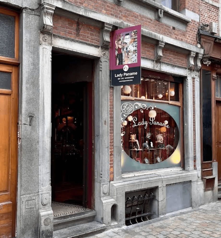 Transudeez binders bij Flups voor LHBTQIA